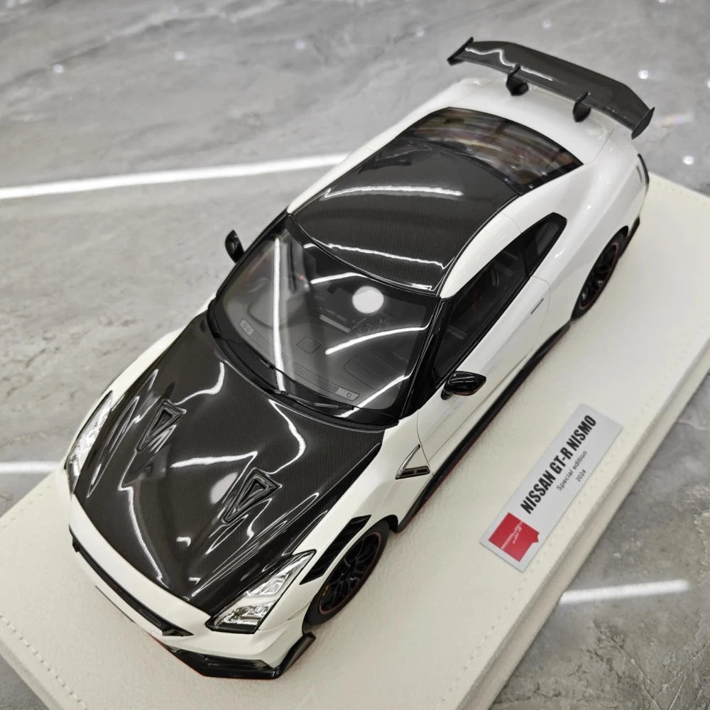 [Make Up] 1:18 Nissan 2024 GT-R R35 Nismo White Model Car Resin