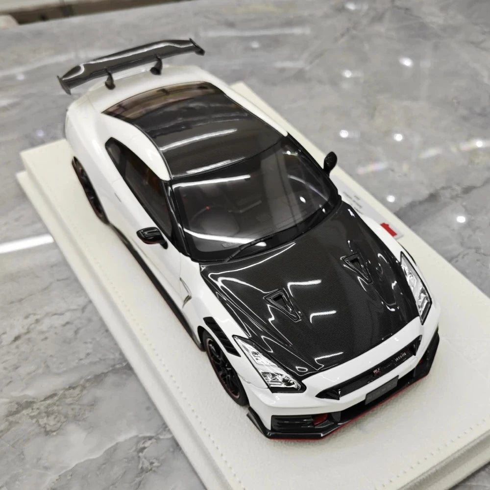 [Make Up] 1:18 Nissan 2024 GT-R R35 Nismo White Model Car Resin