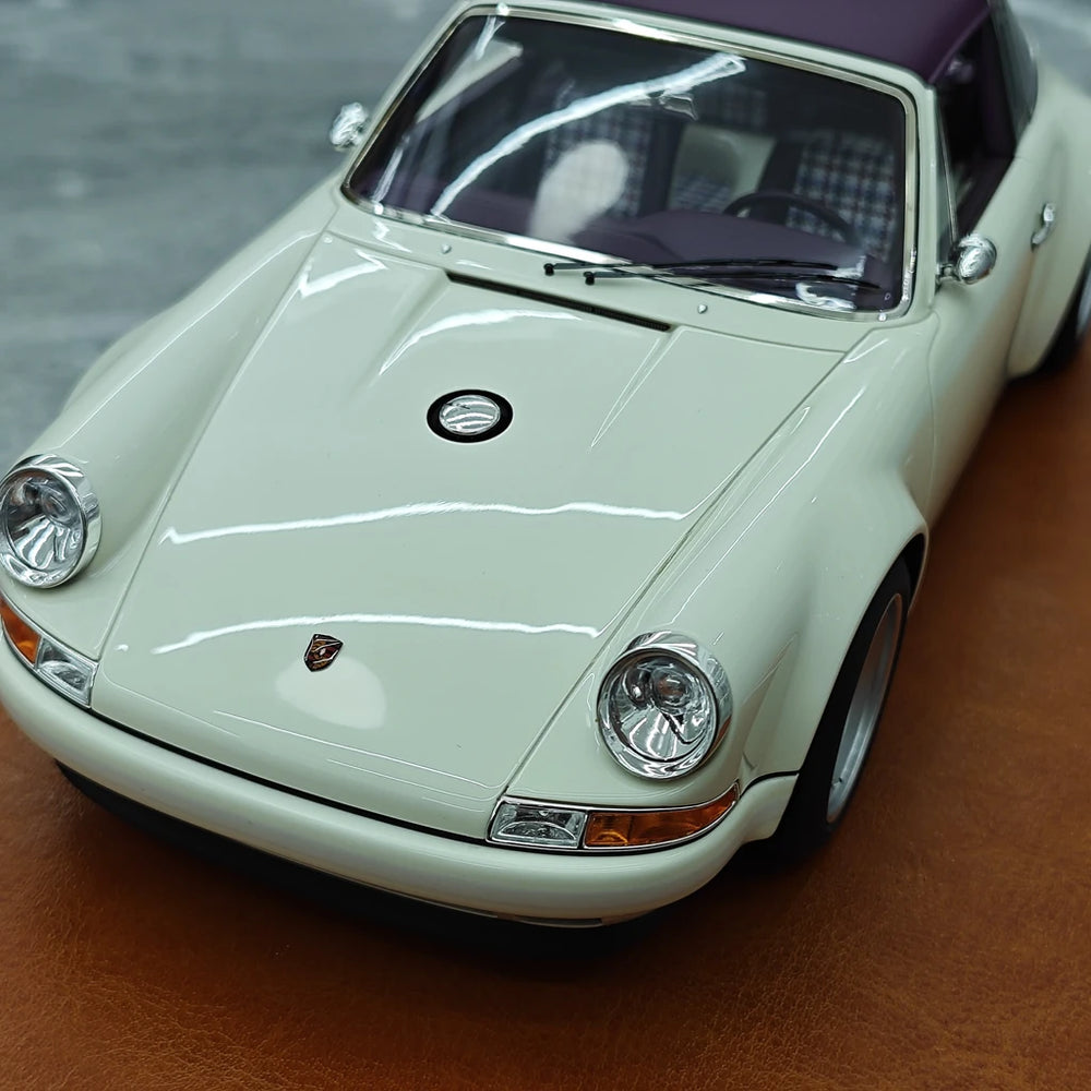 [Make Up] 1:18 Porsche 1990 Singer 911 964 Targa White Model Car Resin