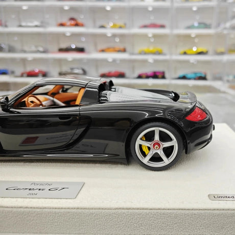 [Make Up] 1:18 Porsche 2004 Carrera GT Black Model Car Resin