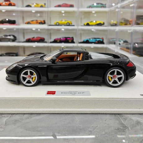 [Make Up] 1:18 Porsche 2004 Carrera GT Black Model Car Resin