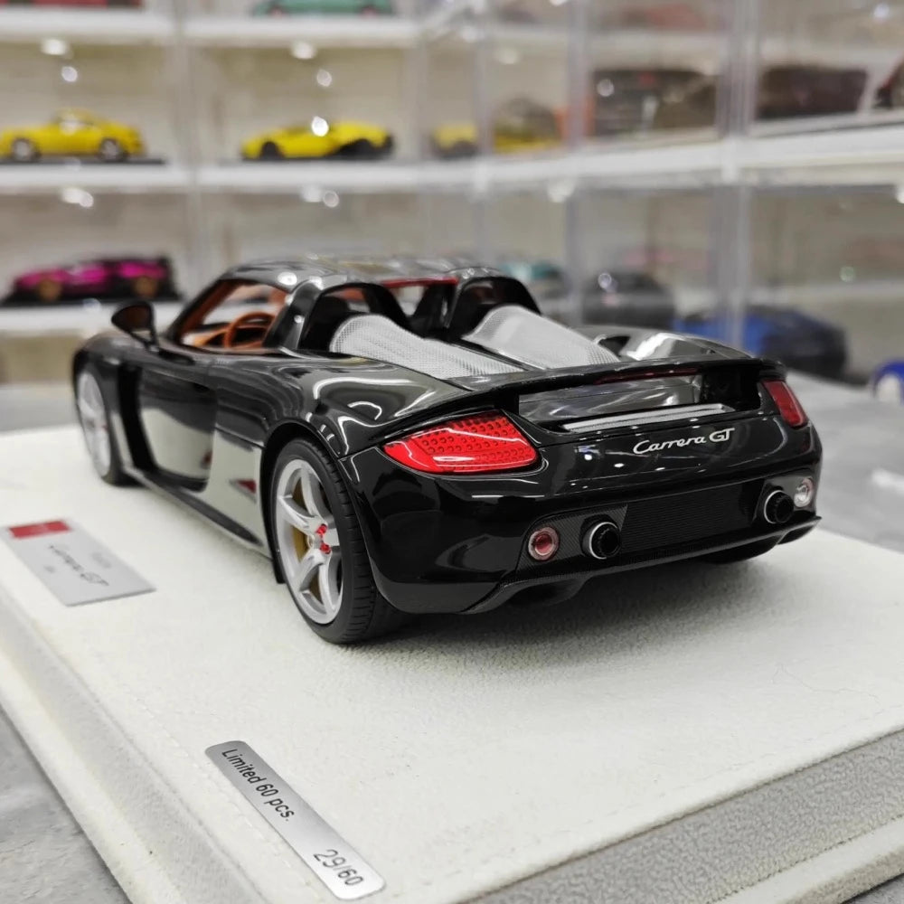 [Make Up] 1:18 Porsche 2004 Carrera GT Black Model Car Resin
