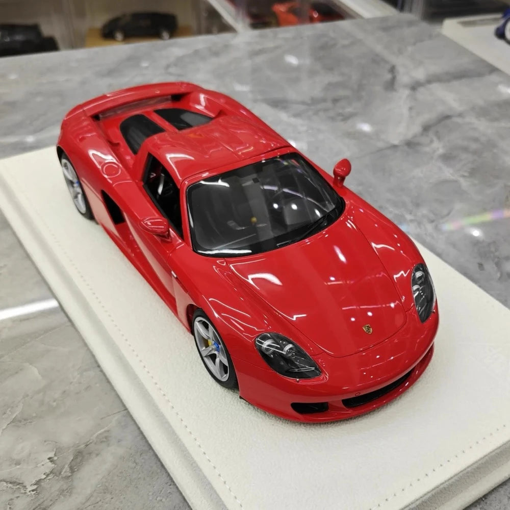 [Make Up] 1:18 Porsche 2004 Carrera GT Red Model Car Resin