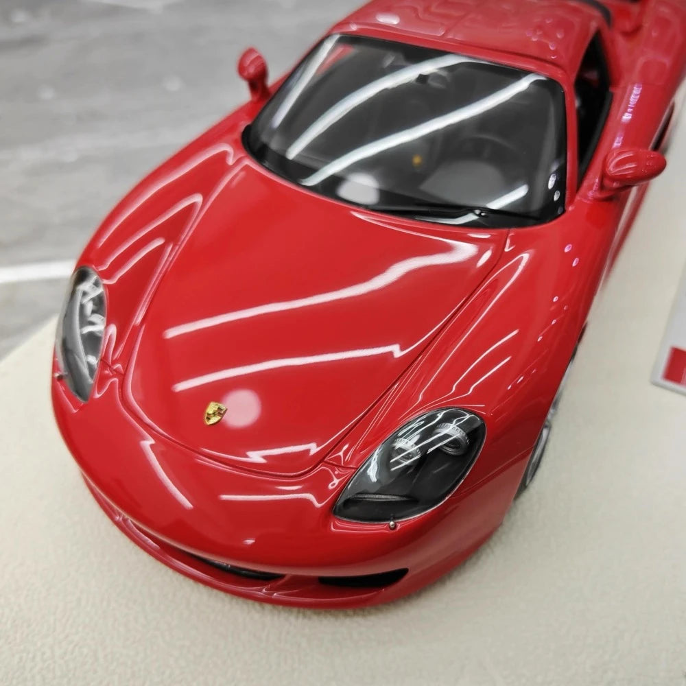 [Make Up] 1:18 Porsche 2004 Carrera GT Red Model Car Resin