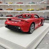 [Make Up] 1:18 Porsche 2004 Carrera GT punainen pienoismalli Hartsi