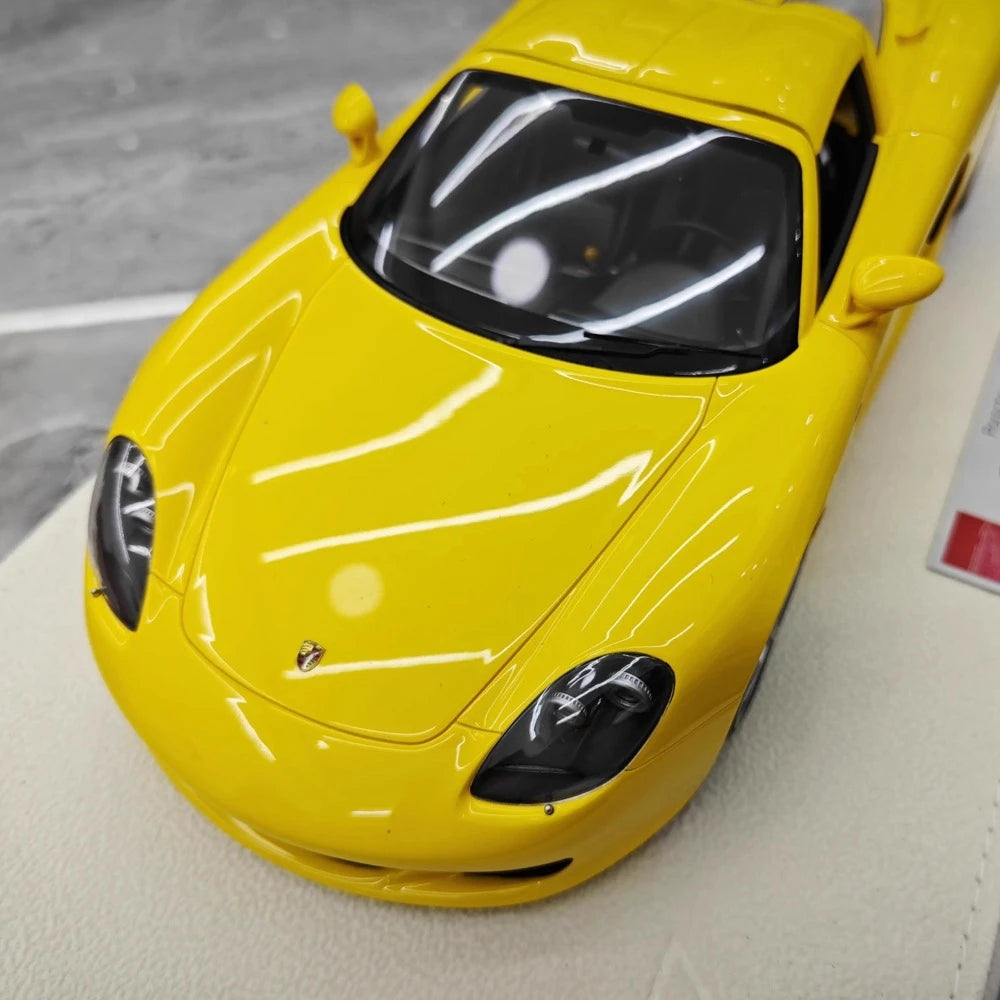 [Make Up] 1:18 Porsche 2004 Carrera GT Yellow Model Car Resin