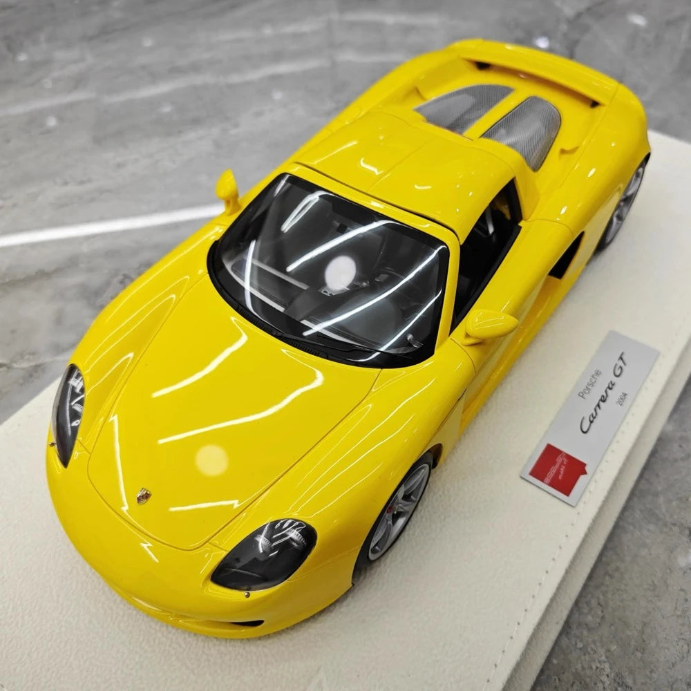 [Make Up] 1:18 Porsche 2004 Carrera GT geel modelauto Hars
