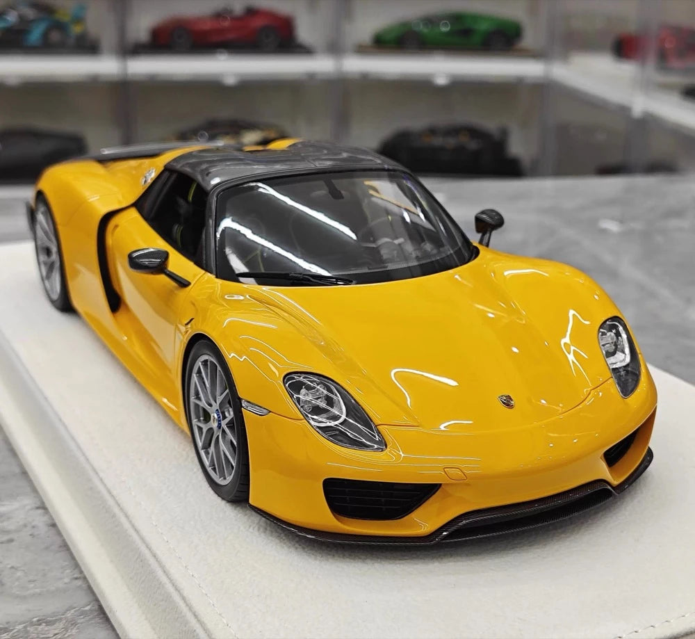 [Make Up] 1:18 Porsche 2011 918 Spyder Orange Model Car Resin