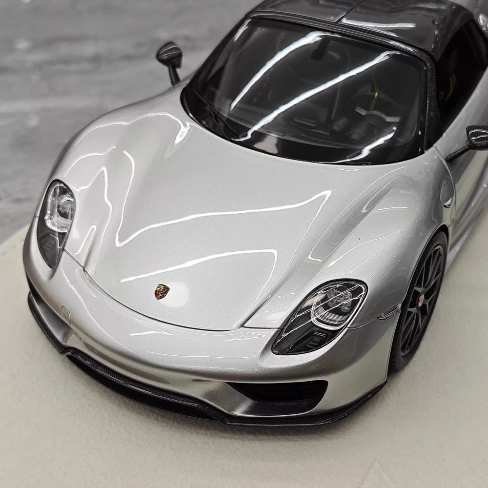 [Make Up] 1:18 Porsche 2011 918 Spyder Silver Model Car Resin