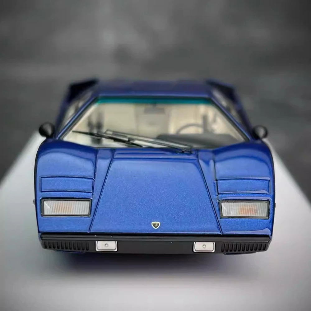 [Make Up] 1:43 Lamborghini 1975 Countach LP400 Blue Model Car Resin