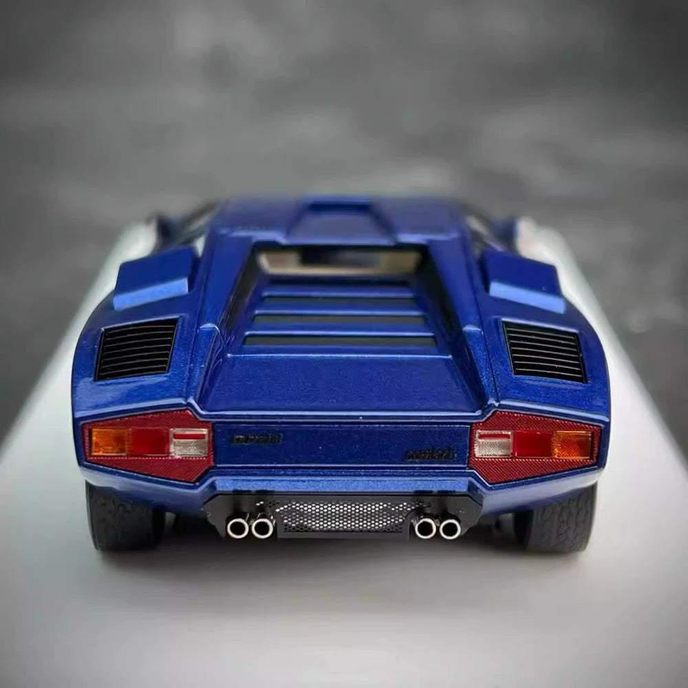 [Make Up] 1:43 Lamborghini 1975 Countach LP400 Blue Model Car Resin