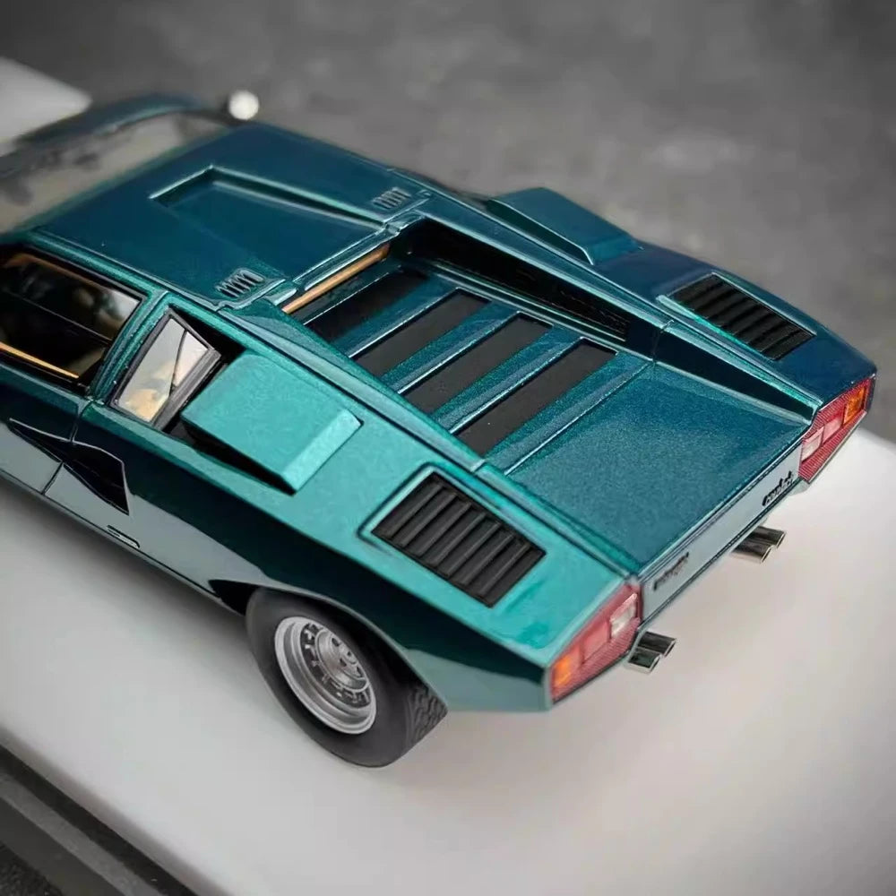 [Make Up] 1:43 Lamborghini 1975 Countach LP400 vihreä pienoismalli Hartsi