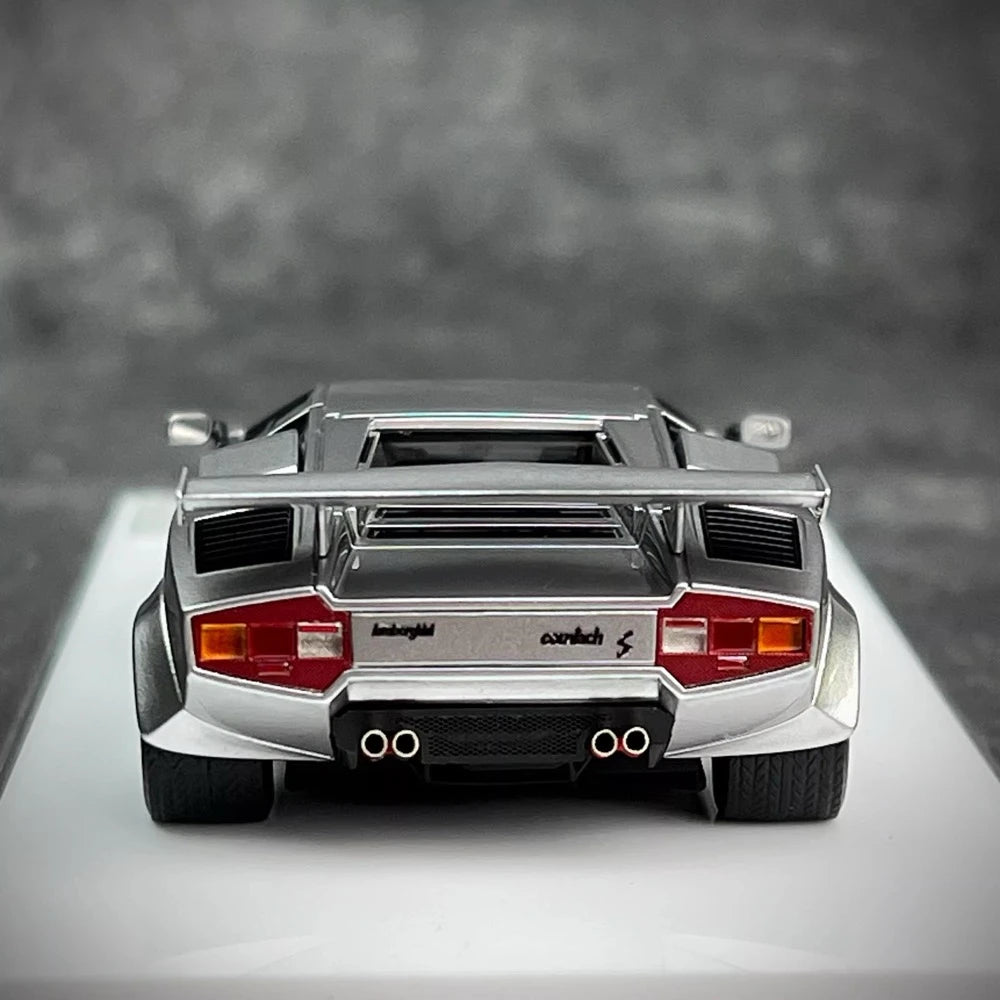 [Make Up] 1:43 Lamborghini 1980 Countach LP400S argento modellino di auto resina