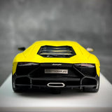 [Make Up] 1:43 Lamborghini 2013 Aventador LP720-4 50th Anniversario イエロー モデルカー レジン