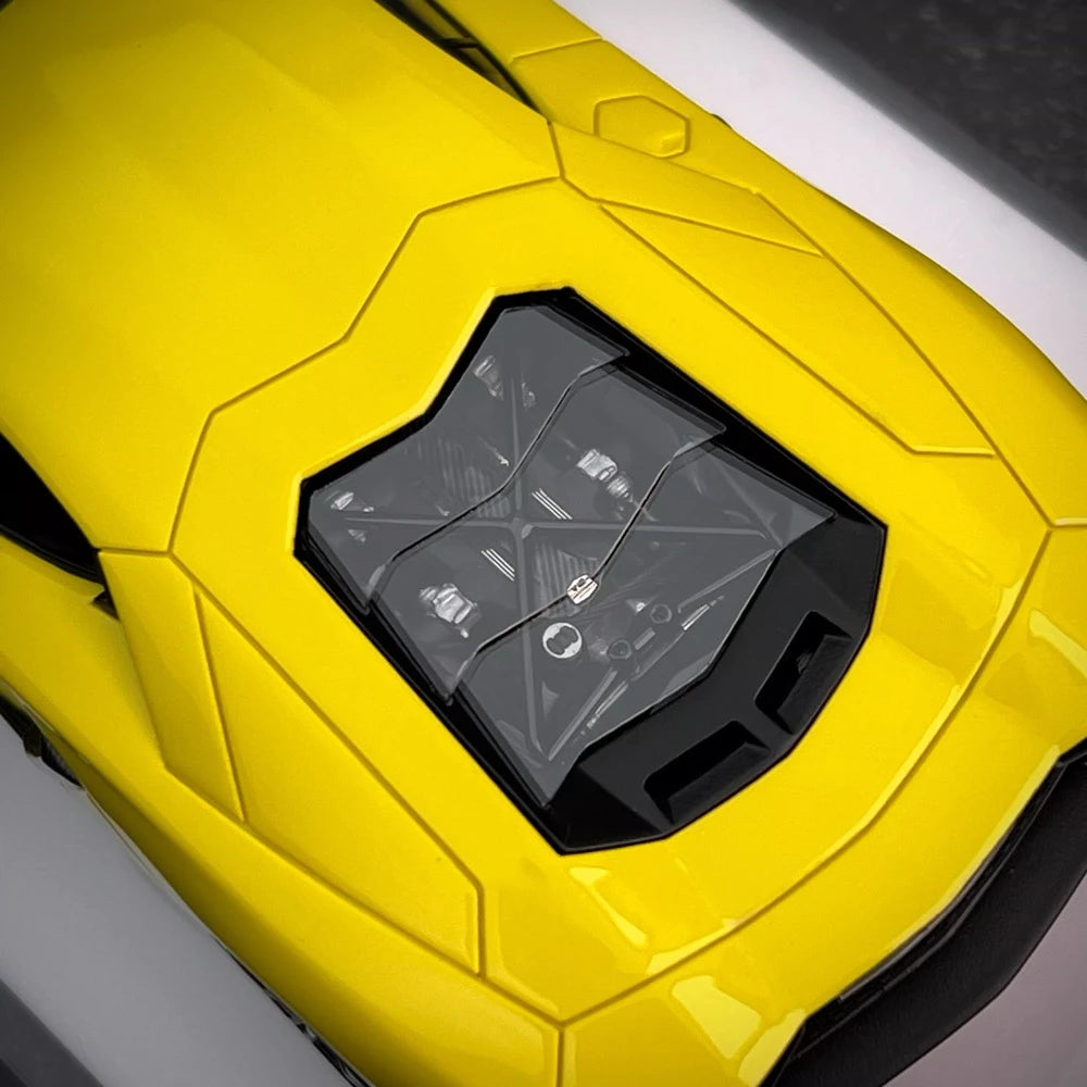 [Make Up] 1:43 Lamborghini 2013 Aventador LP720-4 50th Anniversario Yellow Model Car Resin