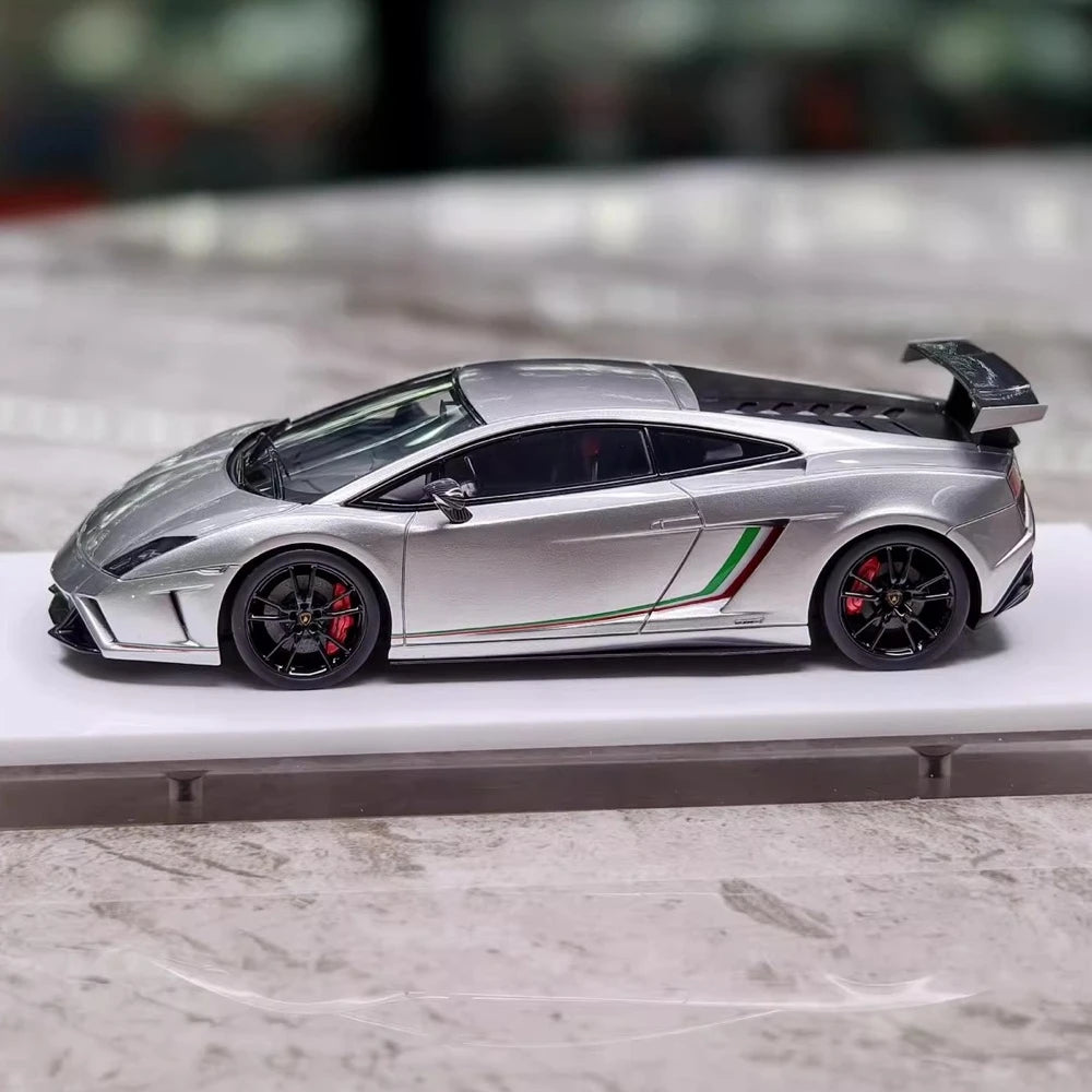 [Make Up] 1:43 Lamborghini 2014 Gallardo LP570-4 Squadra Corse Silver Model Car Resin