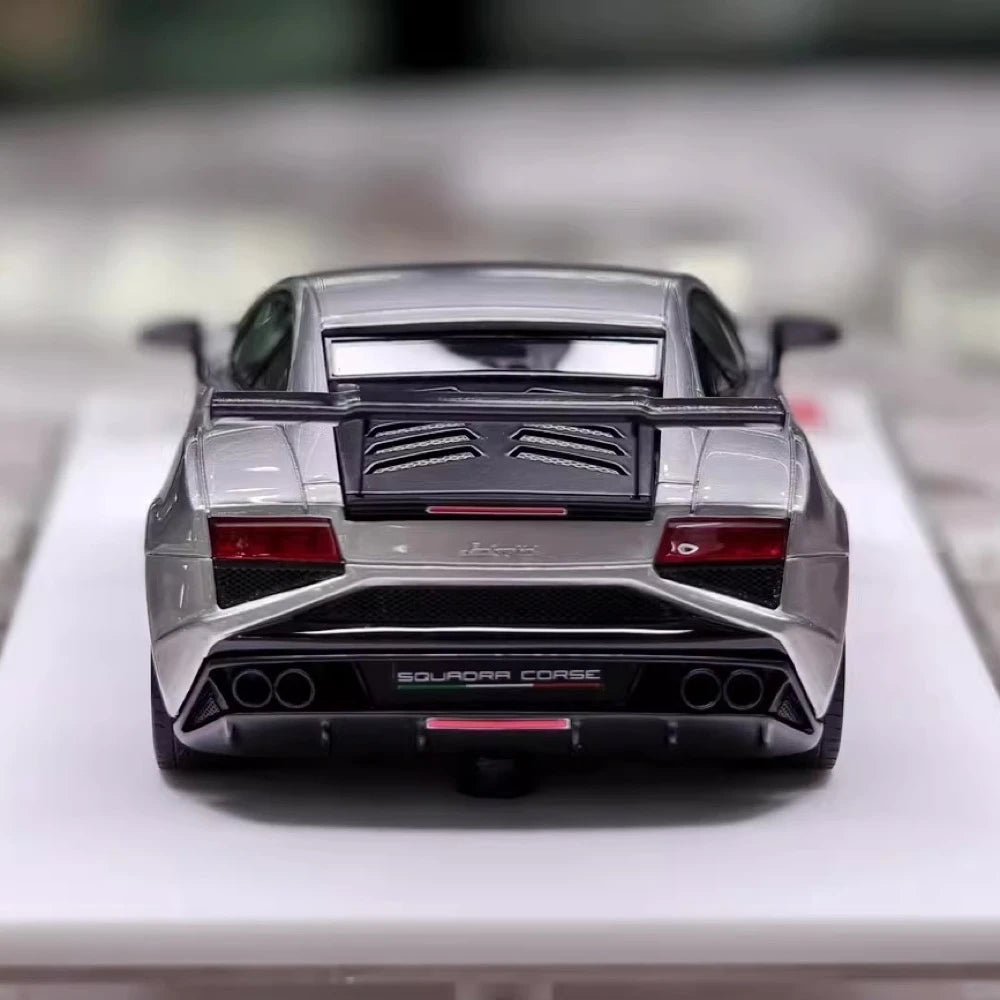 [Make Up] 1:43 Lamborghini 2014 Gallardo LP570-4 Squadra Corse Silver Model Car Resin