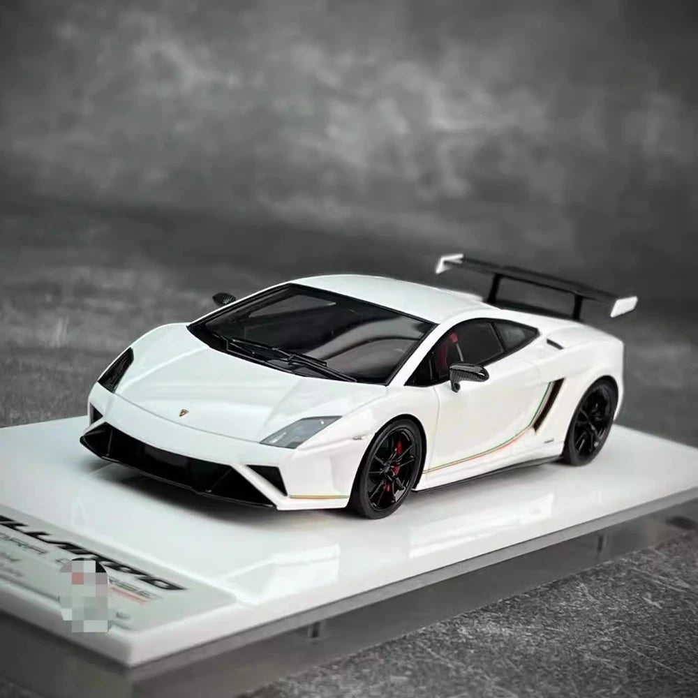 [Make Up] 1:43 Lamborghini 2014 Gallardo LP570-4 Squadra Corse White Model Car Resin