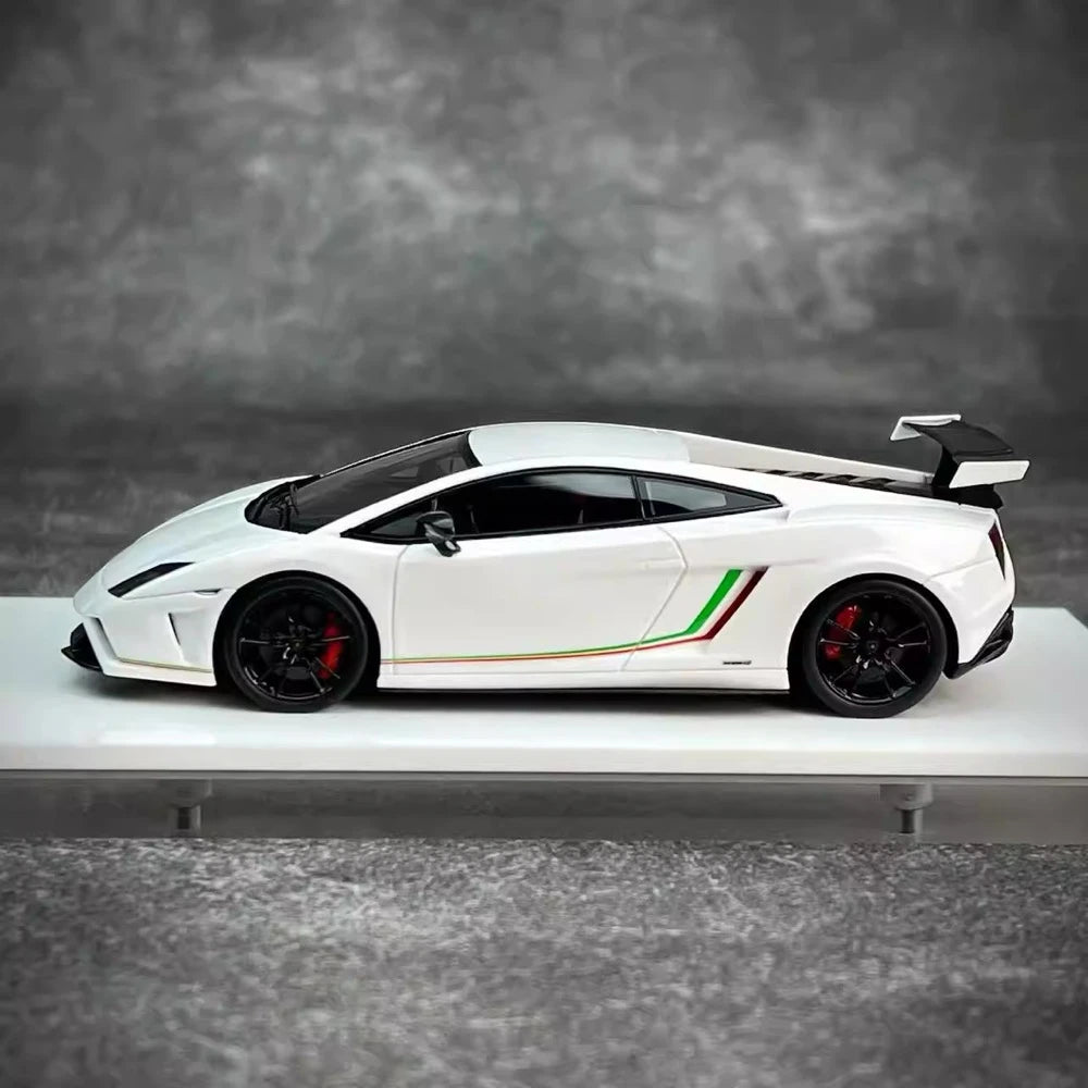 [Make Up] 1:43 Lamborghini 2014 Gallardo LP570-4 Squadra Corse White Model Car Resin