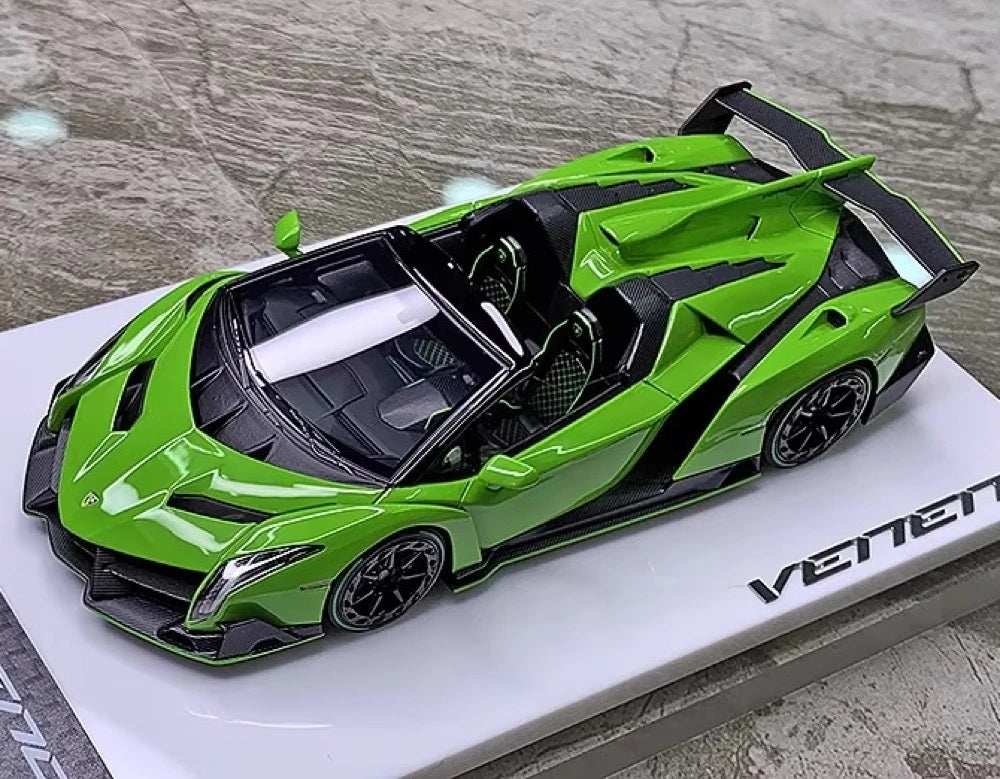 [Make Up] 1:43 Lamborghini 2015 Veneno Roadster LP750-4 Green Model Car Resin