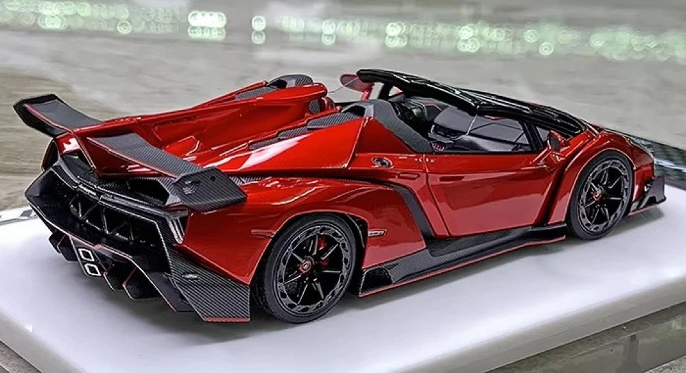 [Make Up] 1:43 Lamborghini 2015 Veneno Roadster LP750-4 Red Model Car Resin