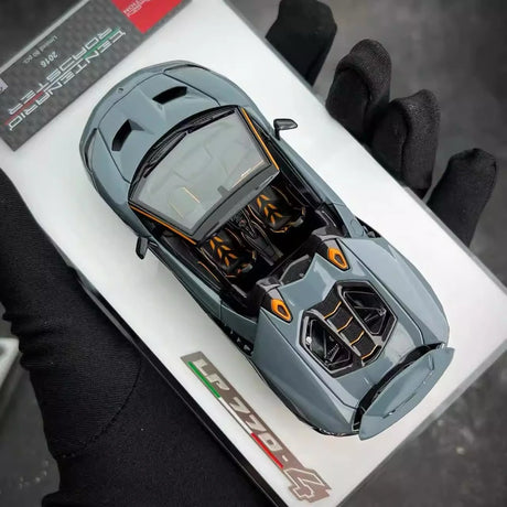[Make Up] 1:43 Lamborghini 2016 Centenario LP770-4 Gray Model Car Resin