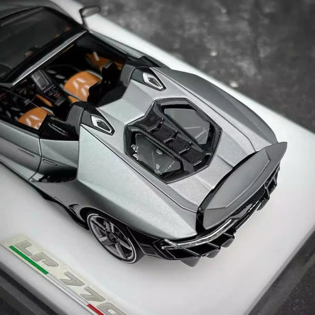 [Make Up] 1:43 Lamborghini 2016 Centenario LP770-4 Silver Model Car Resin