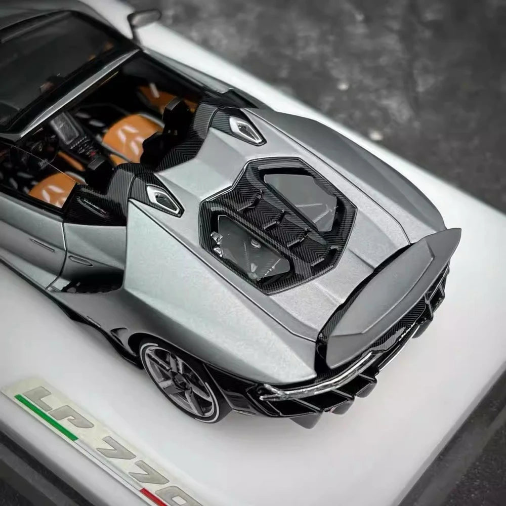 [Make Up] 1:43 Lamborghini 2016 Centenario LP770-4 Silver Model Car Resin