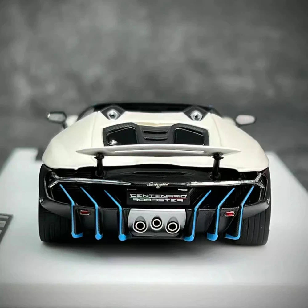 [Make Up] 1:43 Lamborghini 2016 Centenario LP770-4 White Model Car Resin