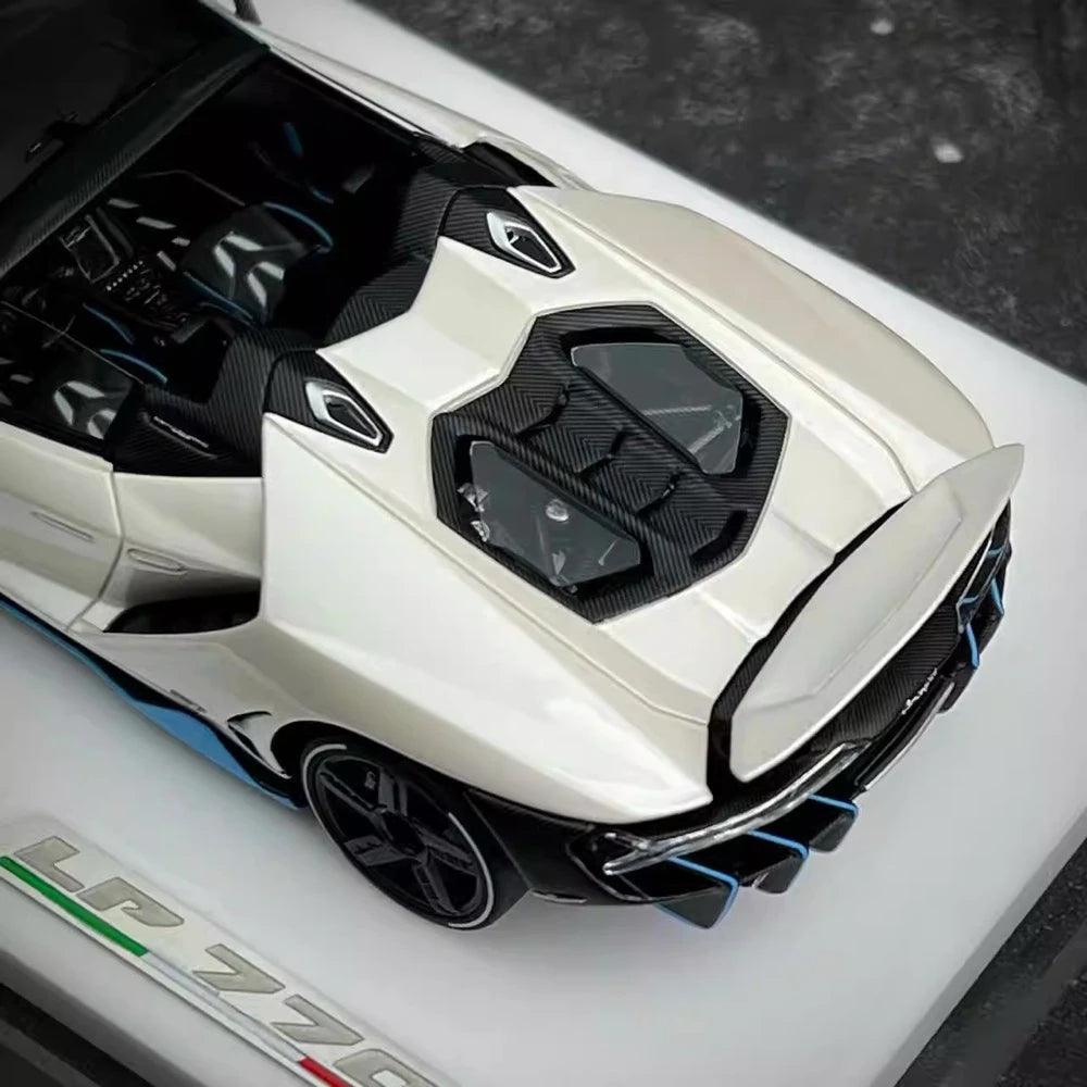 [Make Up] 1:43 Lamborghini 2016 Centenario LP770-4 White Model Car Resin