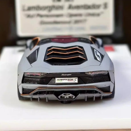 [Make Up] 1:43 Lamborghini 2017 Aventador S Ad Personam Opera Unica Gray Model Car Resin