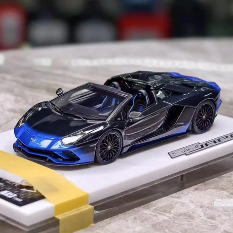 [Make Up] 1:43 Lamborghini 2018 Aventador S Roadster Blue-Black Model Car Resin