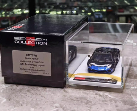 [Make Up] 1:43 Lamborghini 2018 Aventador S Roadster Blue-Black Model Car Resin