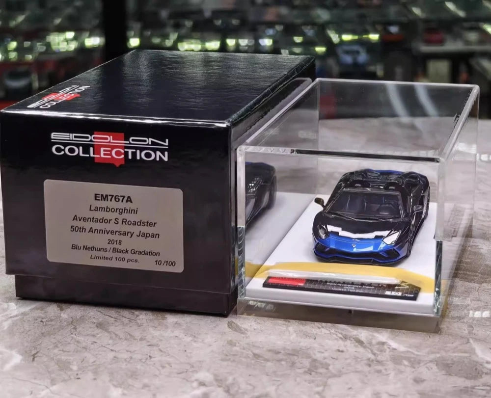 [Make Up] 1:43 Lamborghini 2018 Aventador S Roadster Blue-Black Model Car Resin