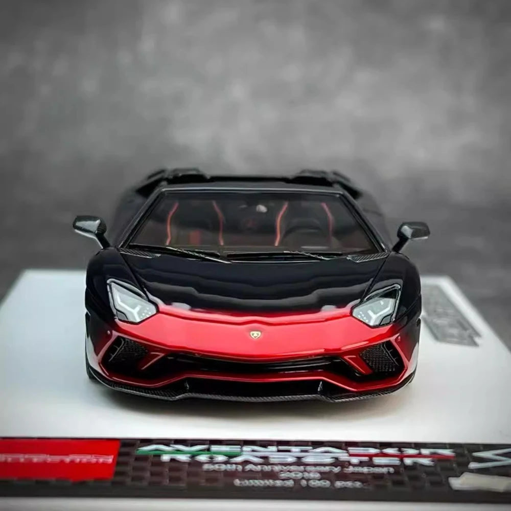 [Make Up] 1:43 Lamborghini 2018 Aventador S Roadster Red-Black Model Car Resin