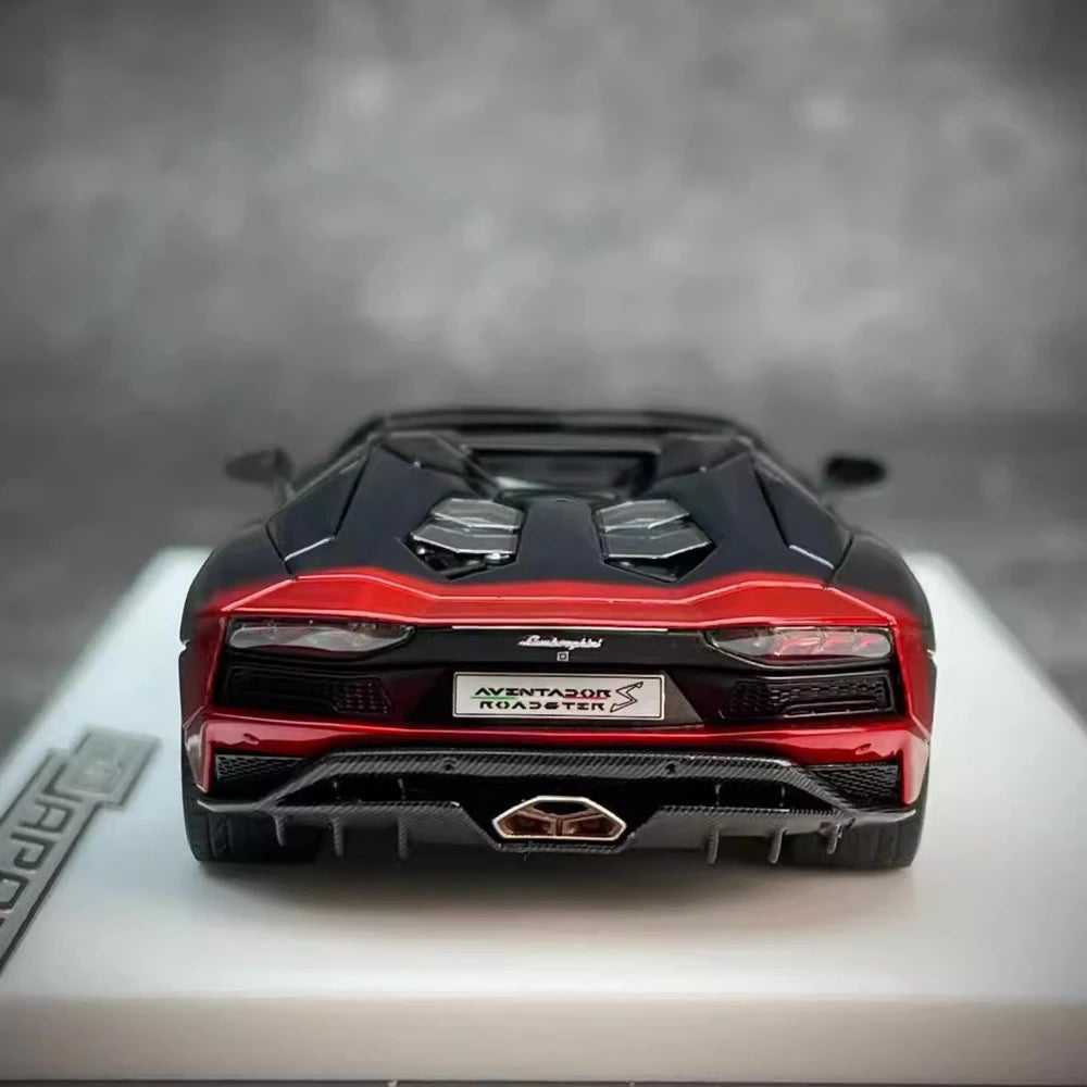 [Make Up] 1:43 Lamborghini 2018 Aventador S Roadster Red-Black Model Car Resin