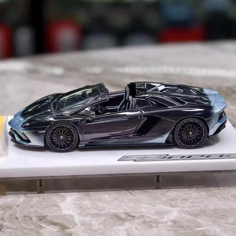 [Make Up] 1:43 Lamborghini 2018 Aventador S Roadster Silver-Black Model Car Resin