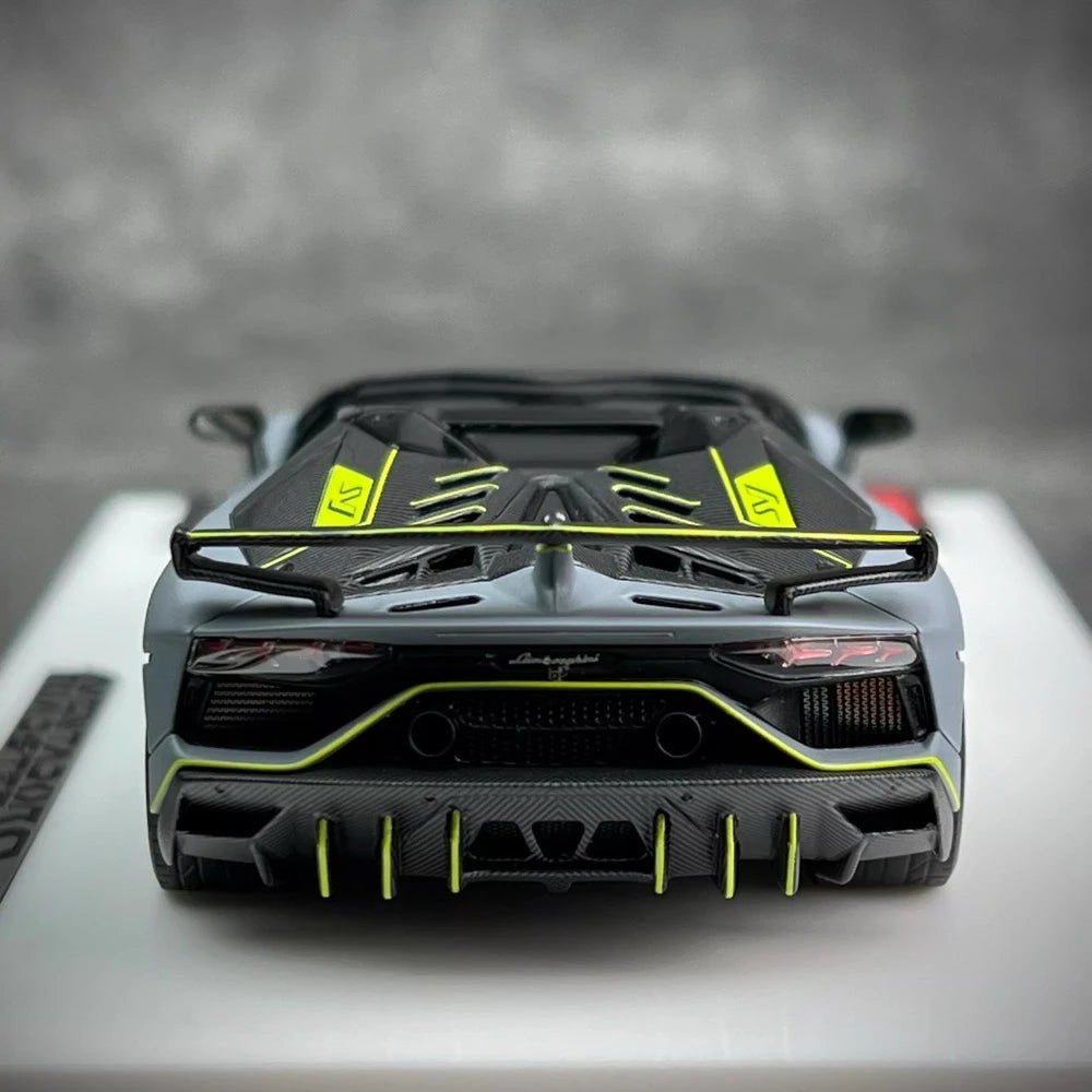 [Make Up] 1:43 Lamborghini 2018 Aventador SVJ 63 Gray Model Car Resin