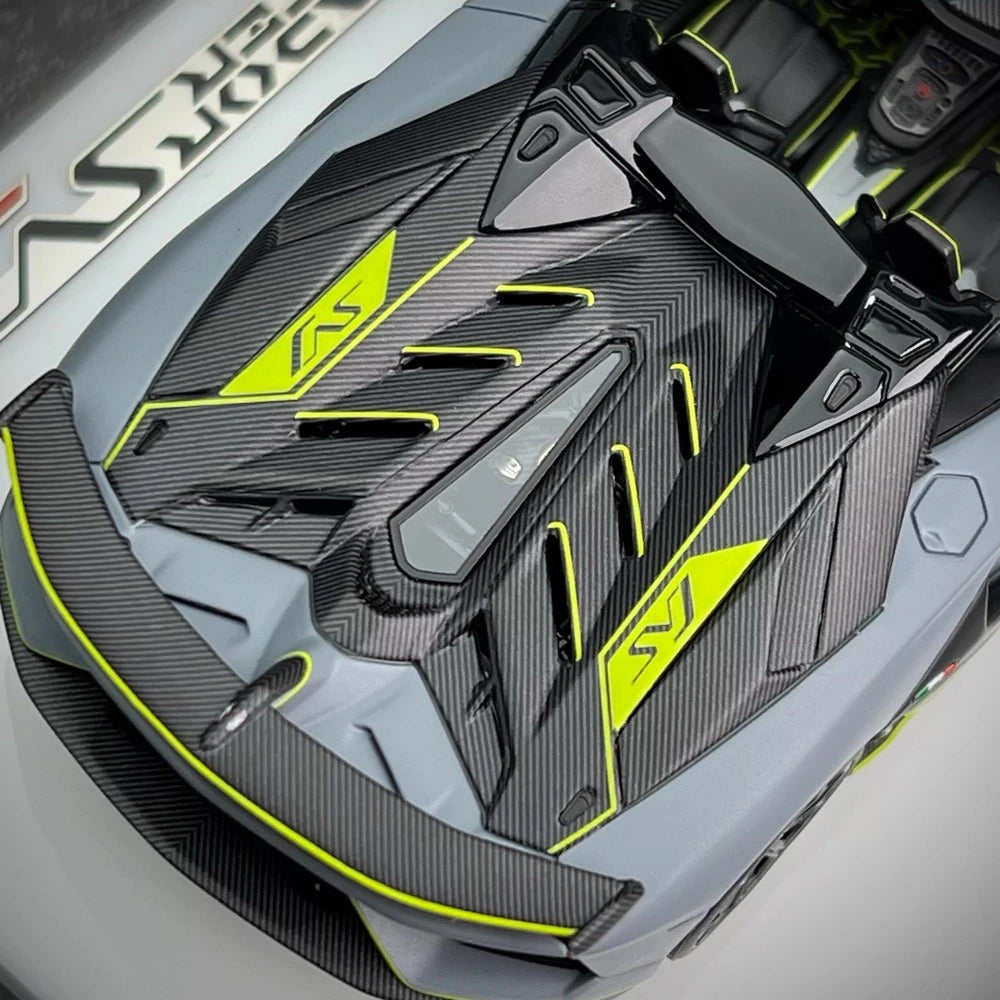 [Make Up] 1:43 Lamborghini 2018 Aventador SVJ 63 Gray Model Car Resin