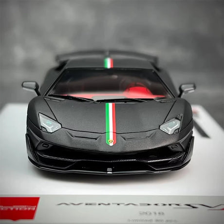 [Make Up] 1:43 Lamborghini 2018 Aventador SVJ Black Model Car Resin