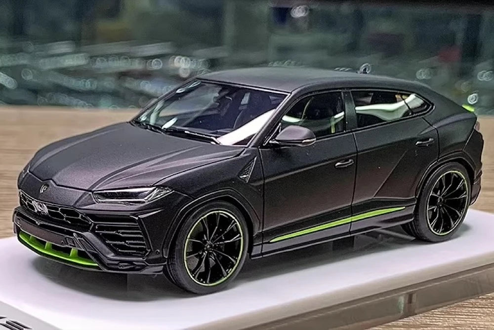 [Make Up] 1:43 Lamborghini 2020 Urus Graphite Capsule Black Model Car Resin