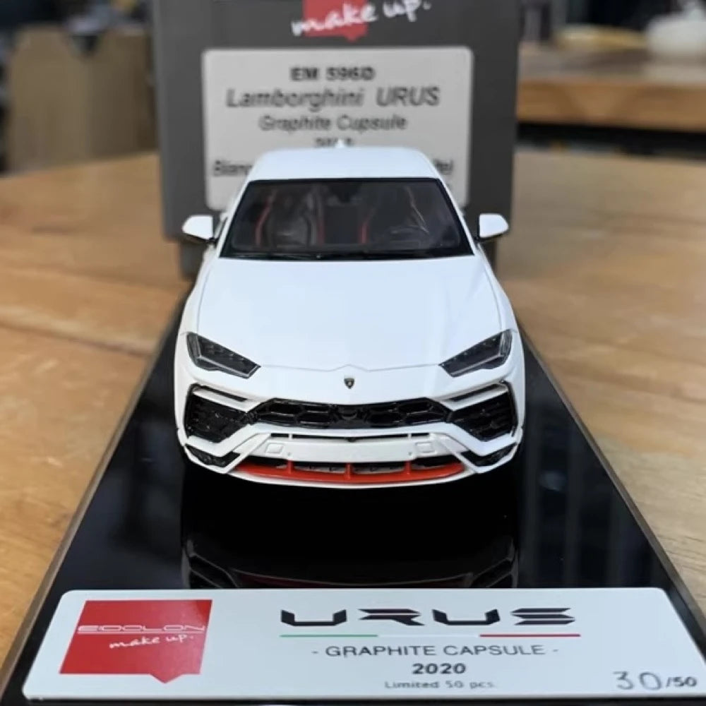 [Make Up] 1:43 Lamborghini 2020 Urus Graphite Capsule White Model Car Resin