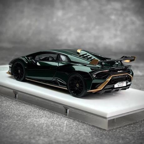 [Make Up] 1:43 Lamborghini 2021 Huracan STO Green Model Car Resin