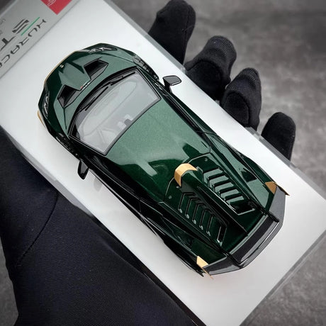 [Make Up] 1:43 Lamborghini 2021 Huracan STO Green Model Car Resin