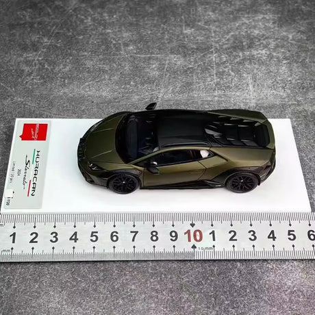 [Make Up] 1:43 Lamborghini 2024 Huracan Sterrato All-Terrain Green Model Car Resin