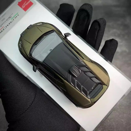 [Make Up] 1:43 Lamborghini 2024 Huracan Sterrato All-Terrain Green Model Car Resin
