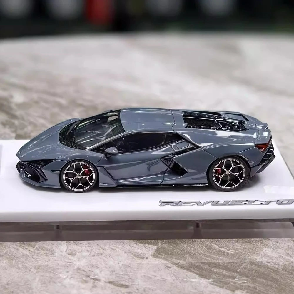 [Make Up] 1:43 Lamborghini 2024 Revuelto grigio modellino di auto resina