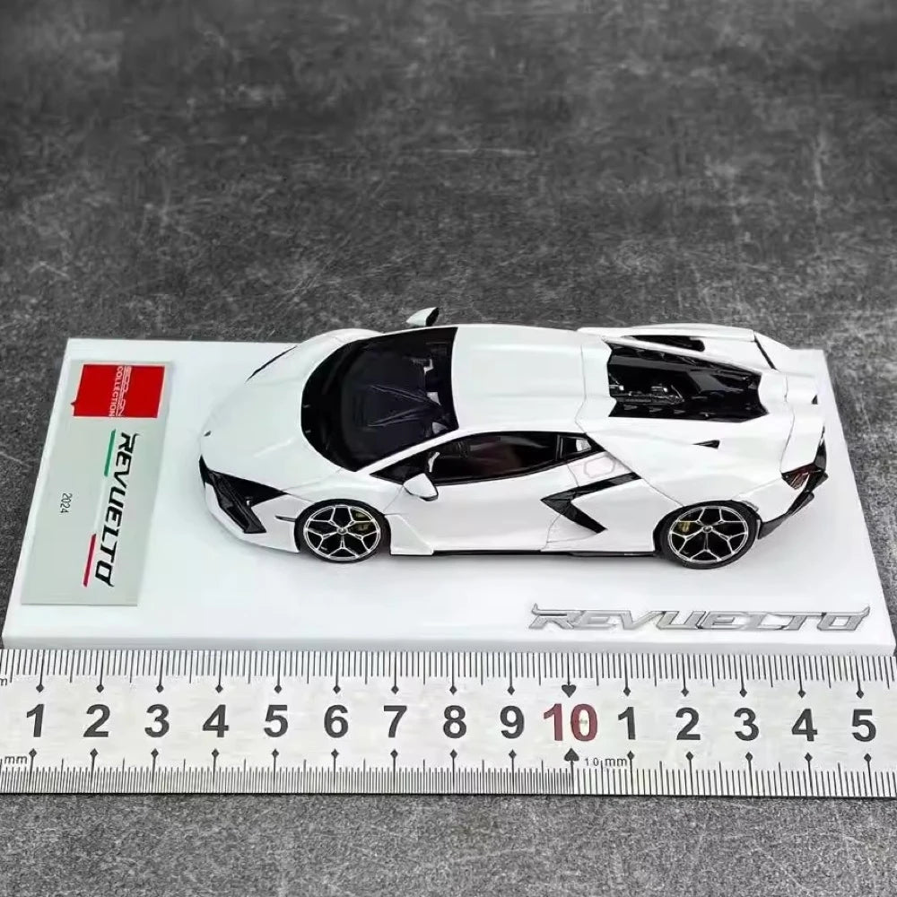 [Make Up] 1:43 Lamborghini 2024 Revuelto White Model Car Resin