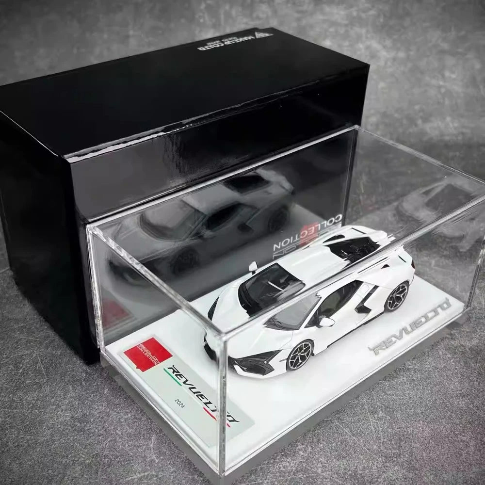 [Make Up] 1:43 Lamborghini 2024 Revuelto White Model Car Resin