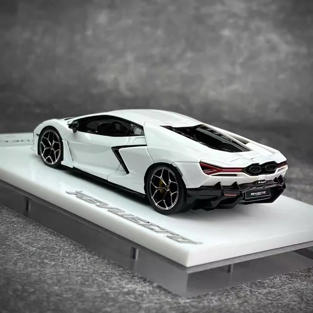 [Make Up] 1:43 Lamborghini 2024 Revuelto White Model Car Resin